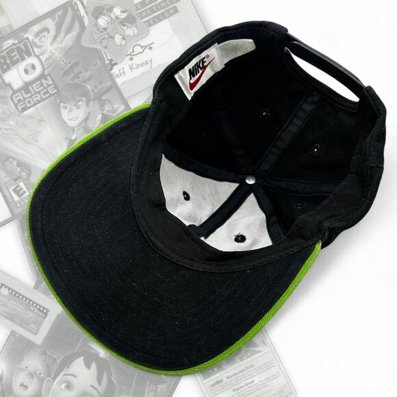 Graphic Nike Logo Snapback Hat - Picture 6 of 8